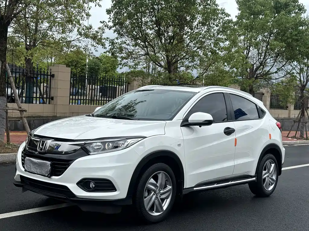 Honda Vezel 2020 — фото 1