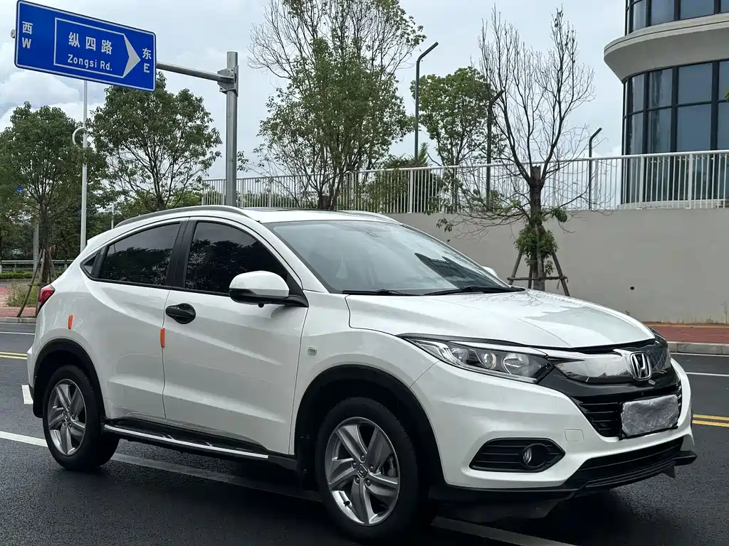 Honda Vezel 2020 — фото 3