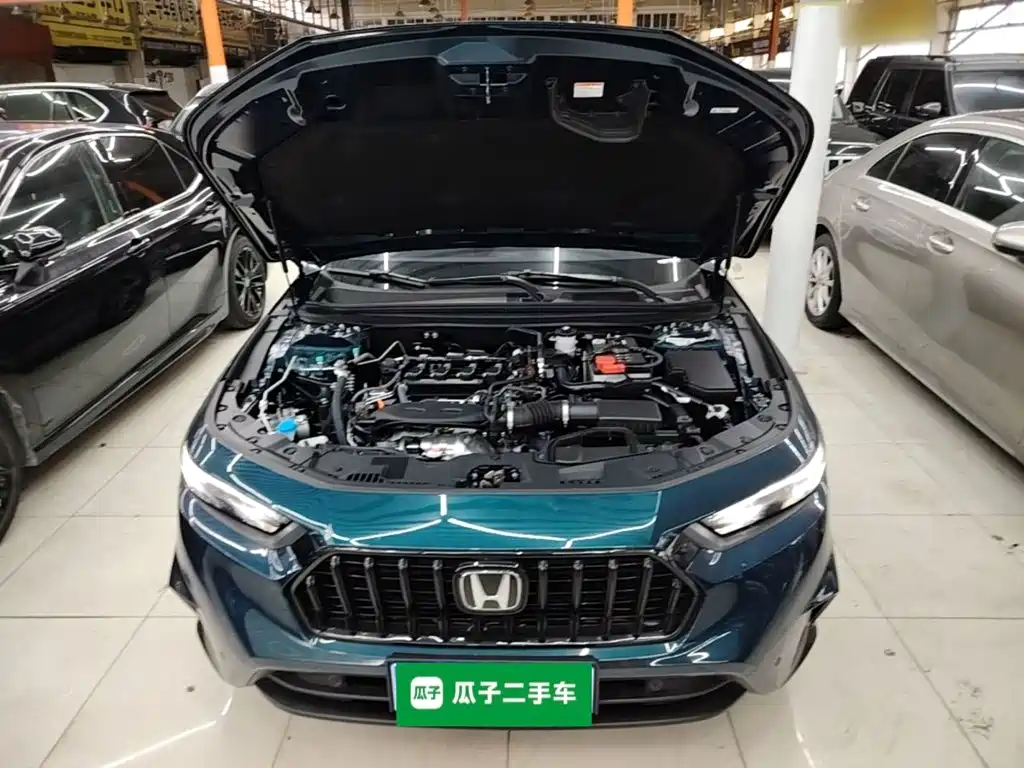 Honda Inspire 2025 — фото 20