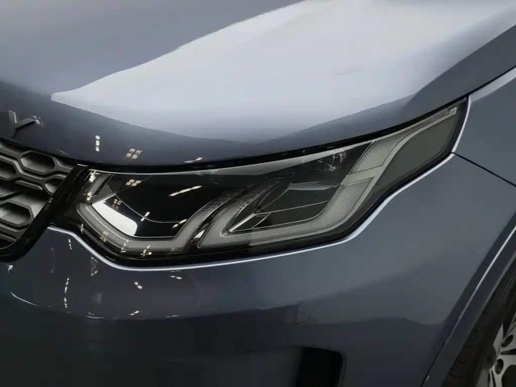 Land Rover Discovery Sport 2021 — фото 7