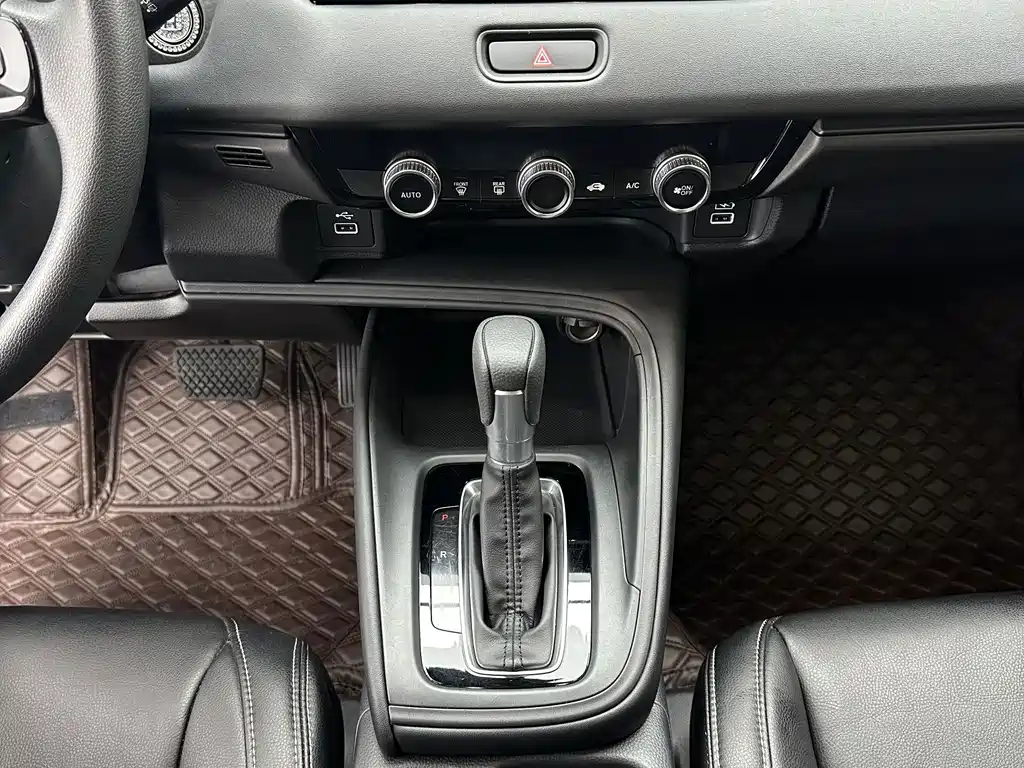 Honda Vezel 2023 — фото 15