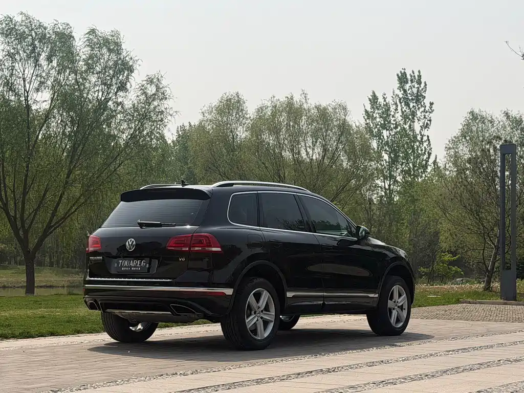 Volkswagen Touareg 2019 — фото 16