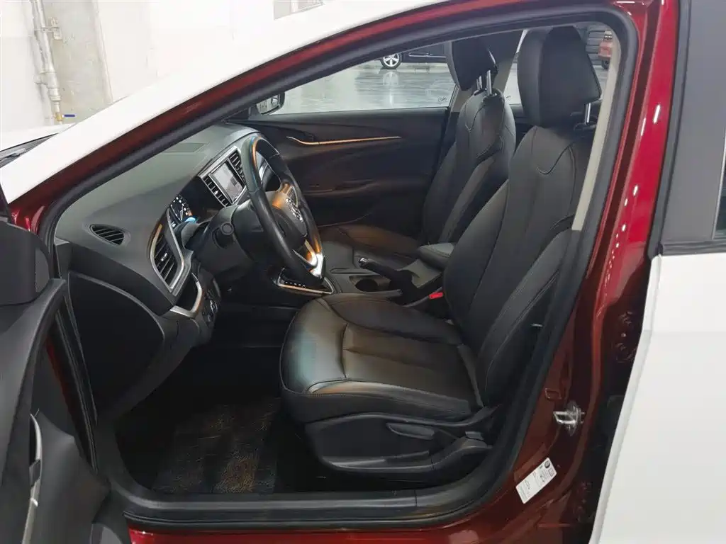 Buick Excelle 2020 — фото 10