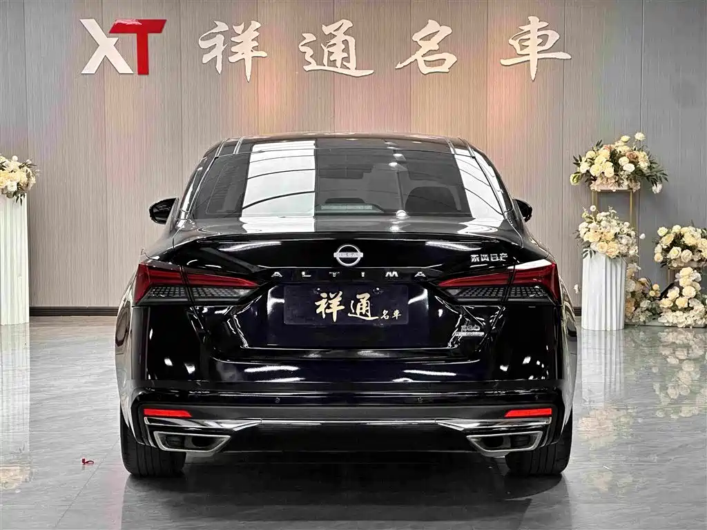 Nissan Teana 2023