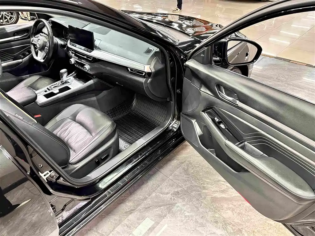 Nissan Teana 2023 — фото 16