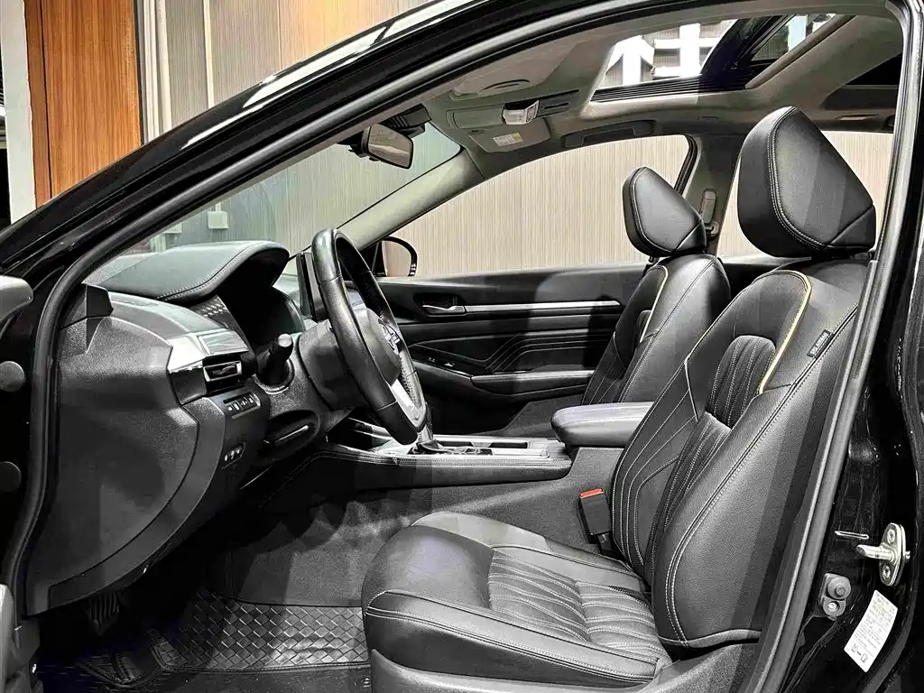 Nissan Teana 2023 — фото 9
