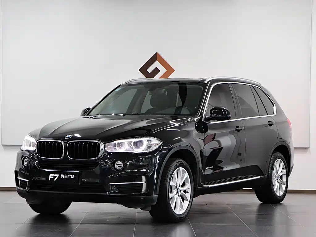BMW X5 2015 — фото 1