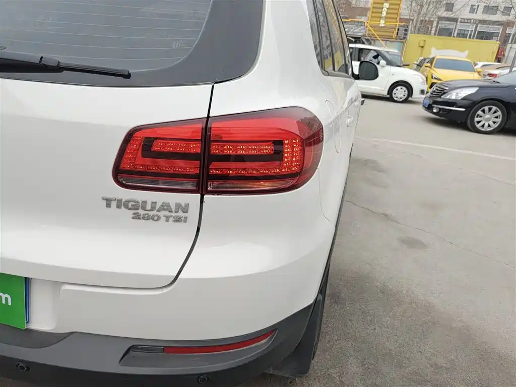 Volkswagen Tiguan 2017 — фото 8