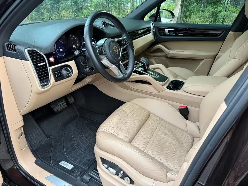 Porsche Cayenne 2020