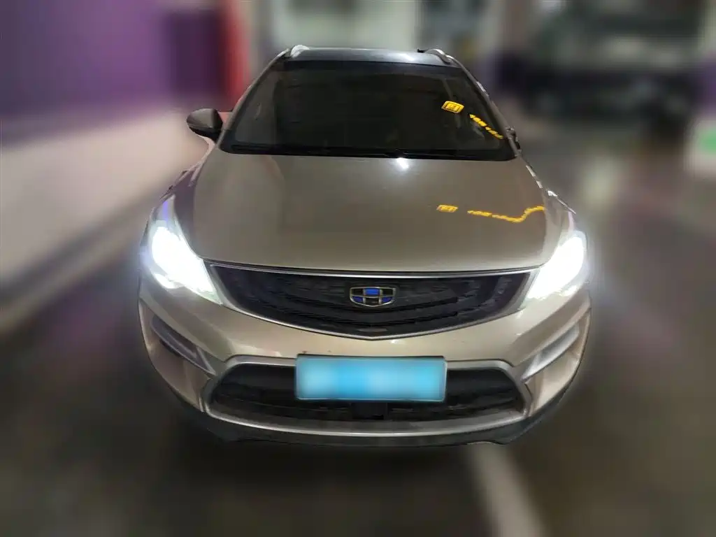 Geely Emgrand GS 2018 — фото 24