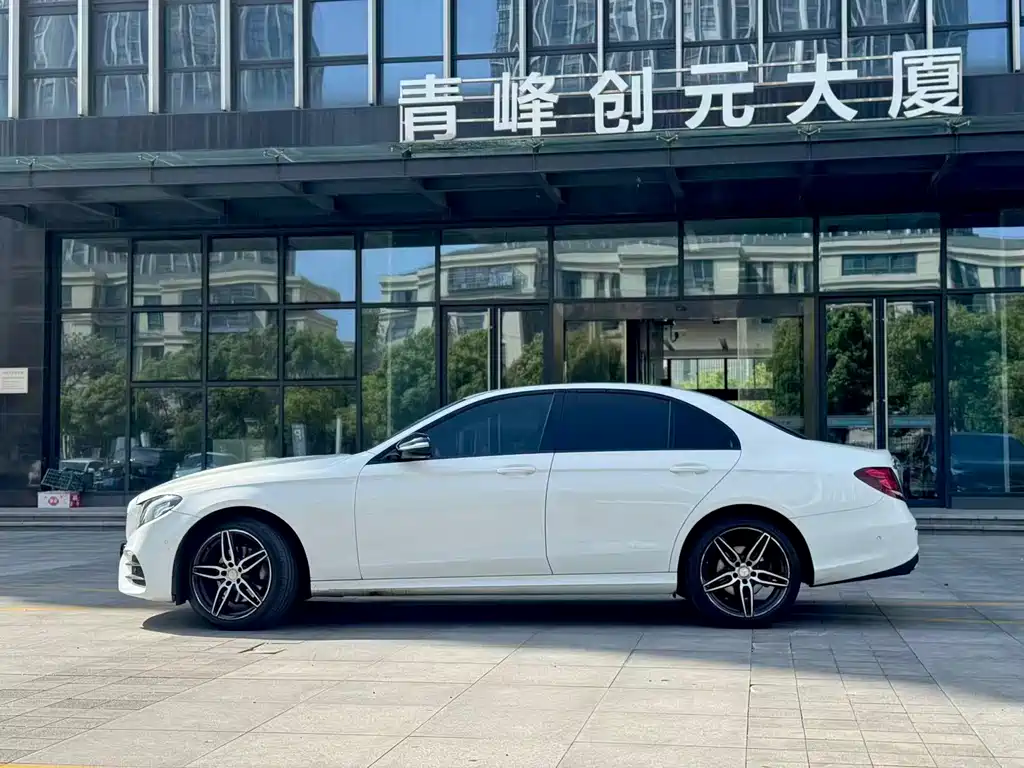 Mercedes-Benz E-Class 2018 — фото 2