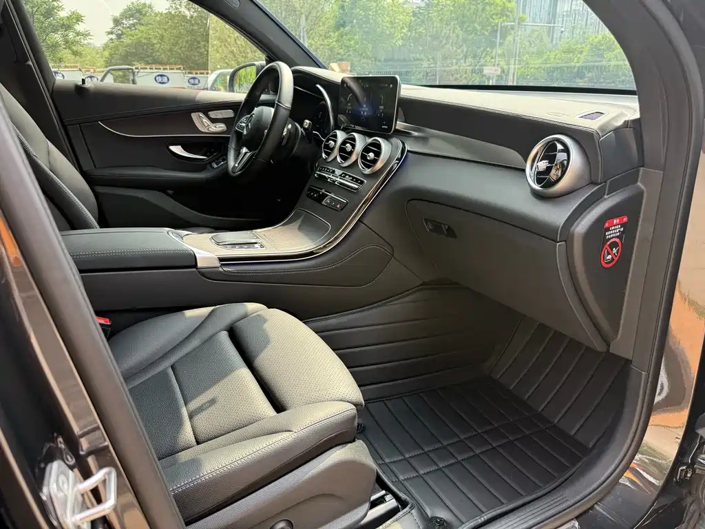 Mercedes-Benz GLC Coupe 2021 — фото 19