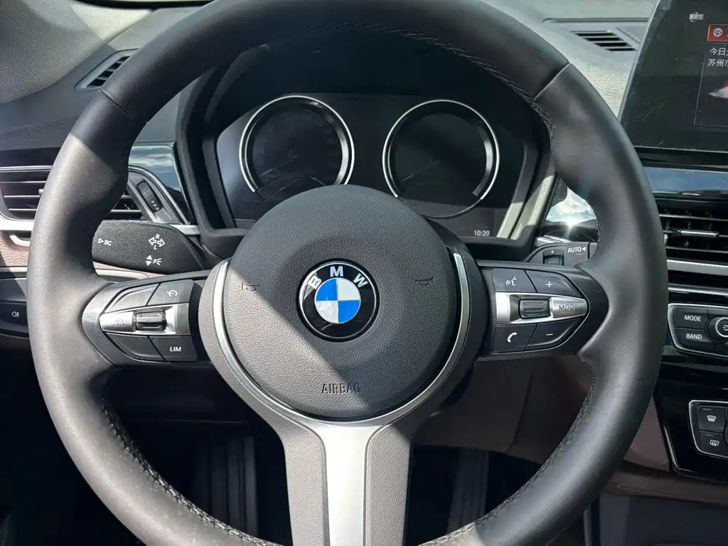 BMW X1 2020 — фото 14