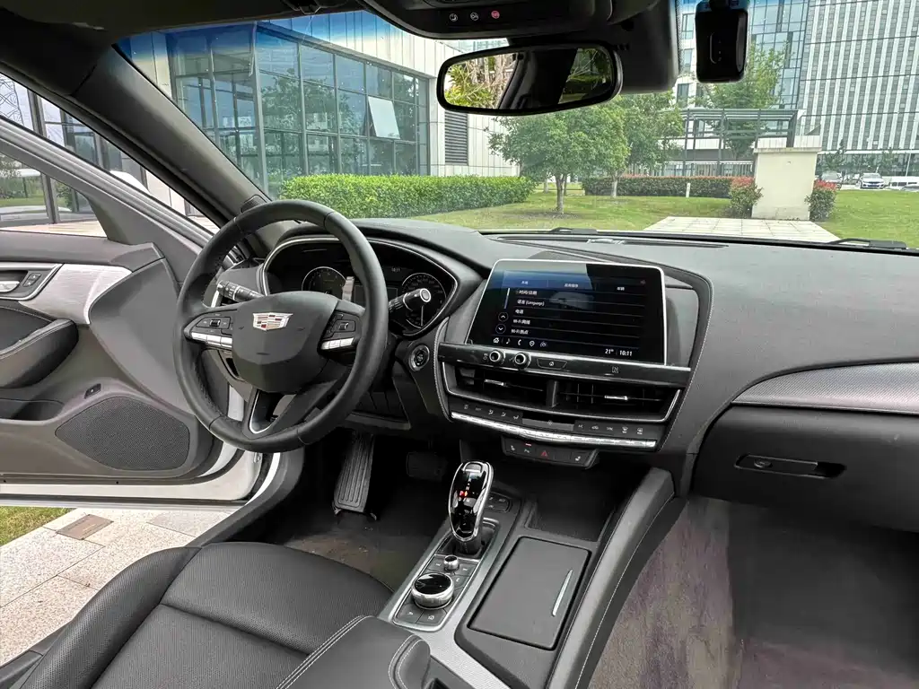 Cadillac CT5 2021 — фото 10