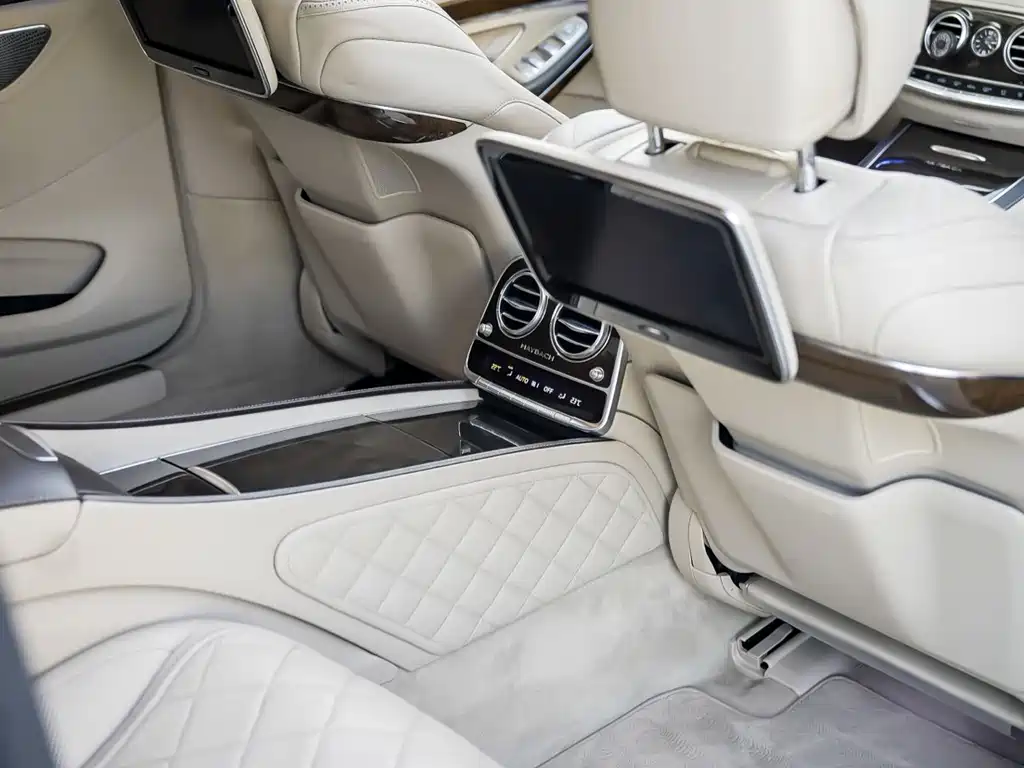 Mercedes-Benz S-Class 2015 — фото 18