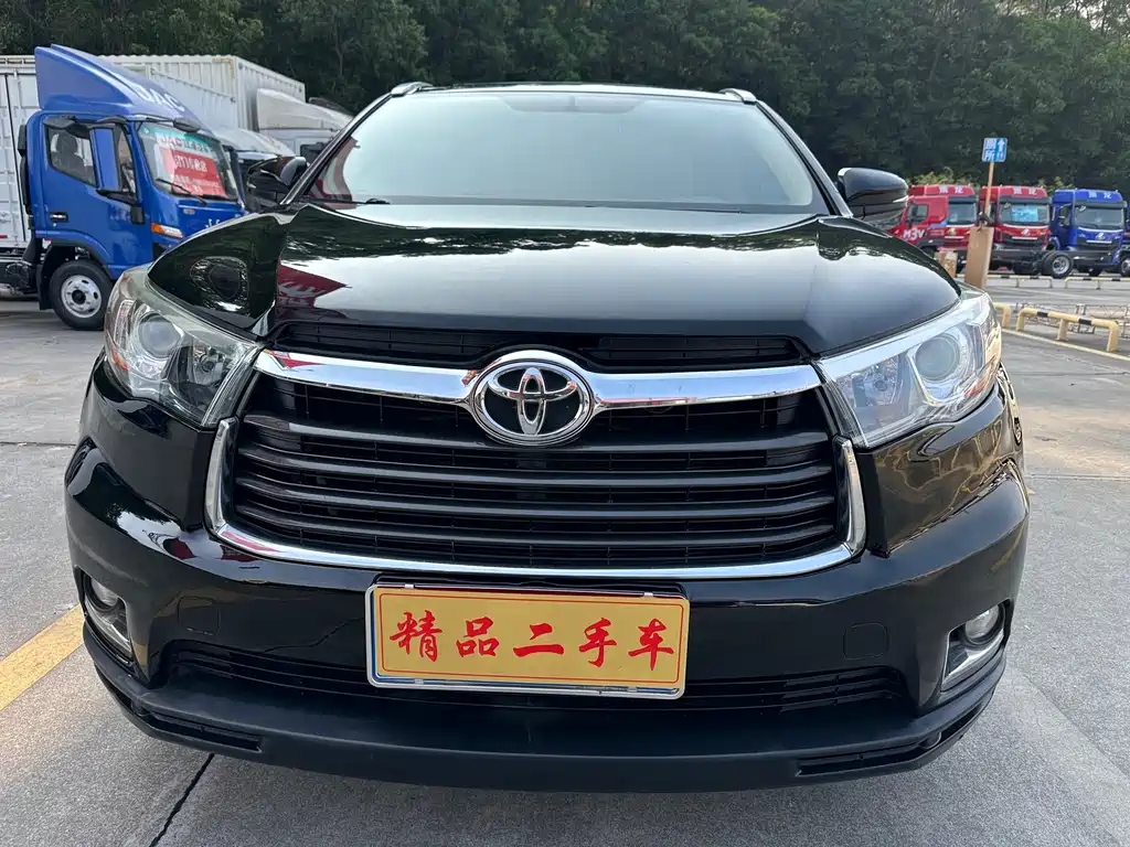 Toyota Highlander 2016 — фото 2