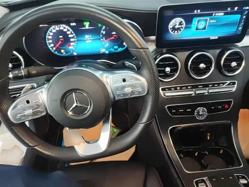 Mercedes-Benz C-Class 2021 — фото 6
