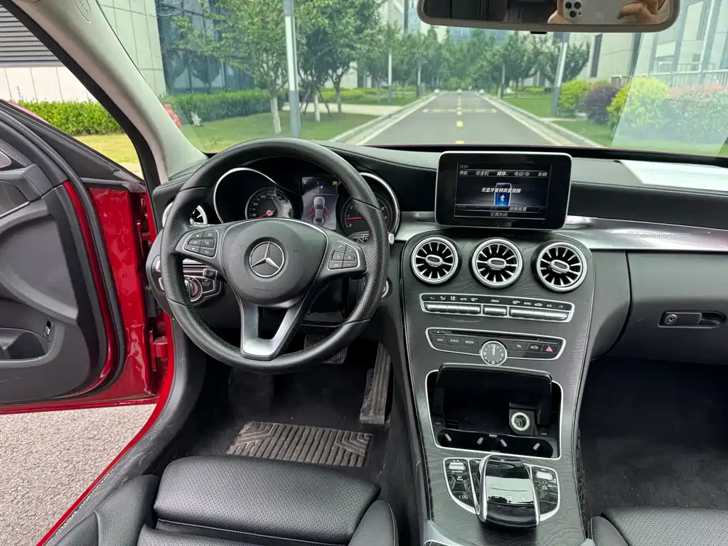 Mercedes-Benz C-Class 2018 — фото 14