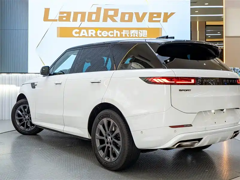 Land Rover Sport 2024 — фото 6