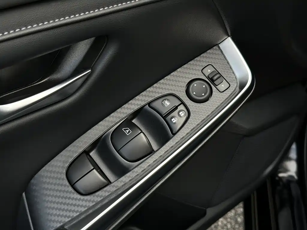 Nissan Sylphy 2021 — фото 18