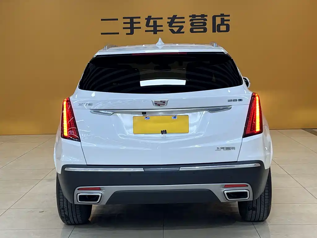Cadillac XT5 2022 — фото 5