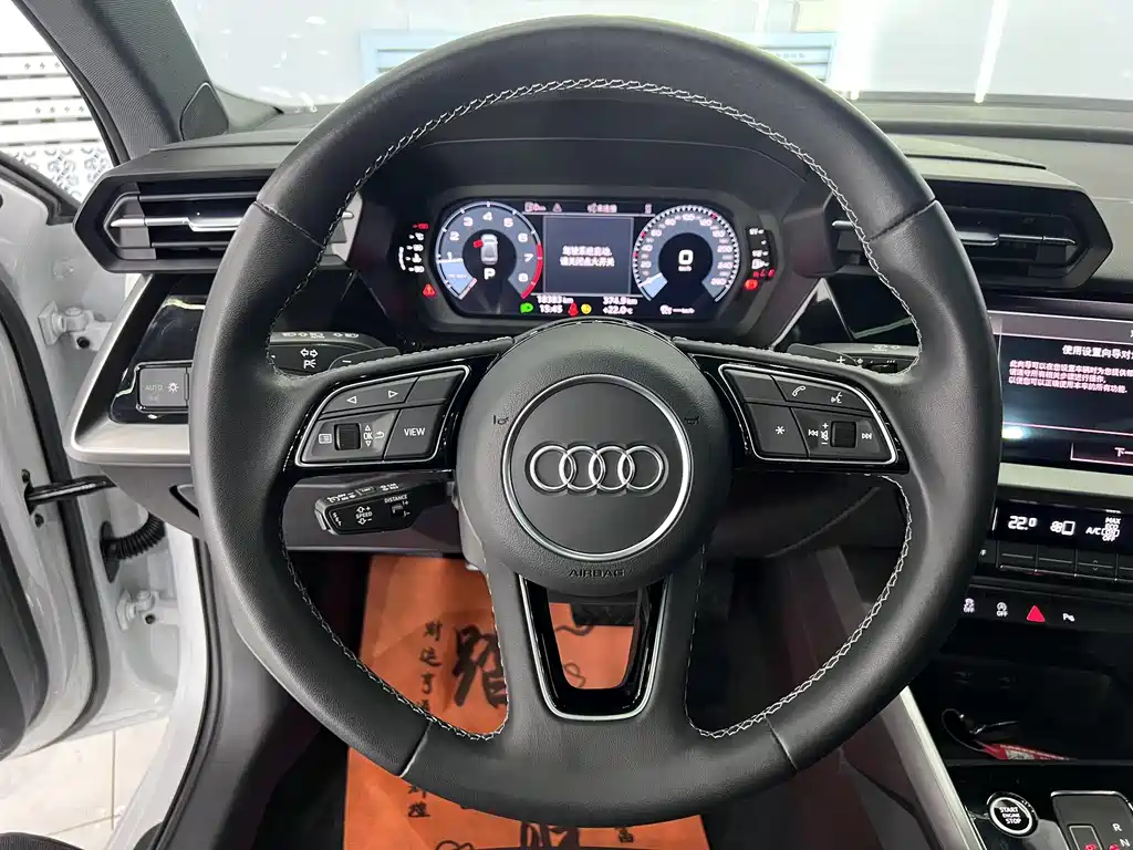 Audi A3 2022 — фото 13