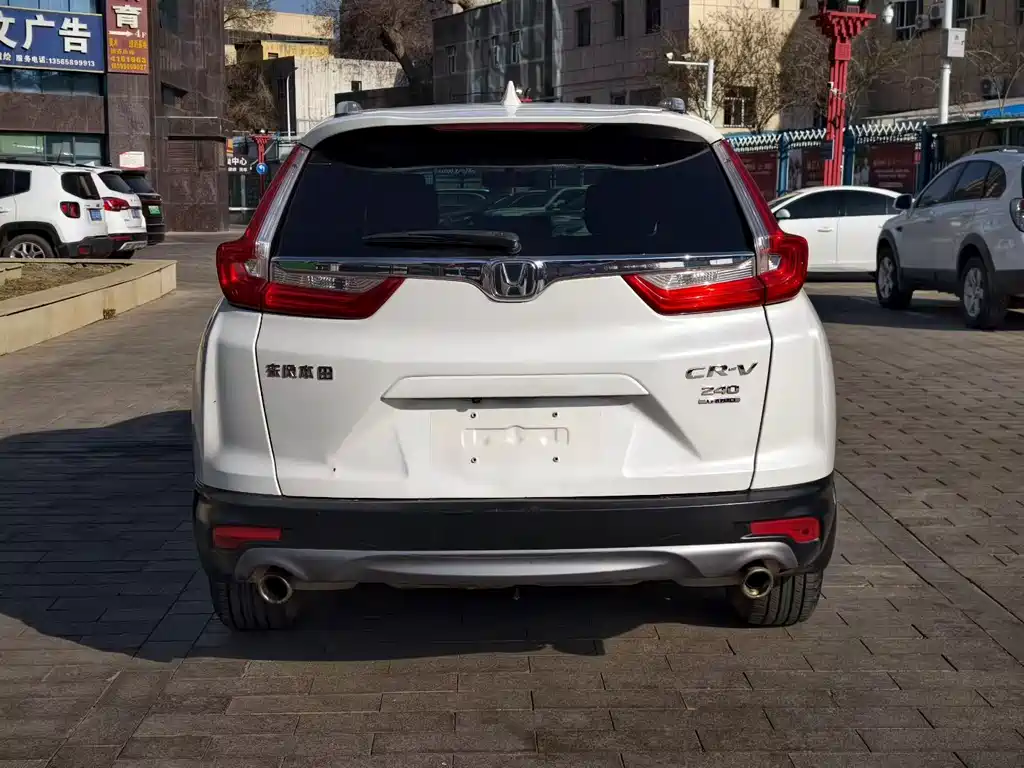 Honda CR-V 2018 — фото 8