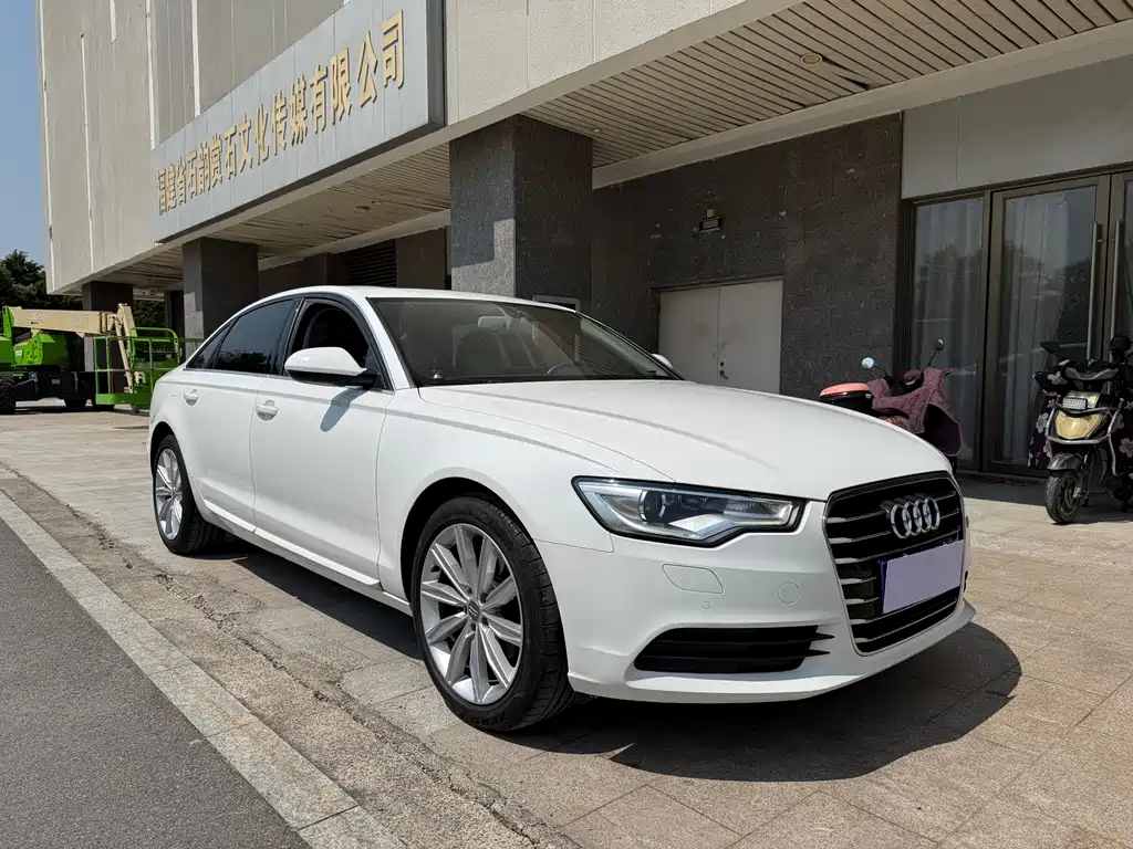 Audi A6L 2015 — фото 3