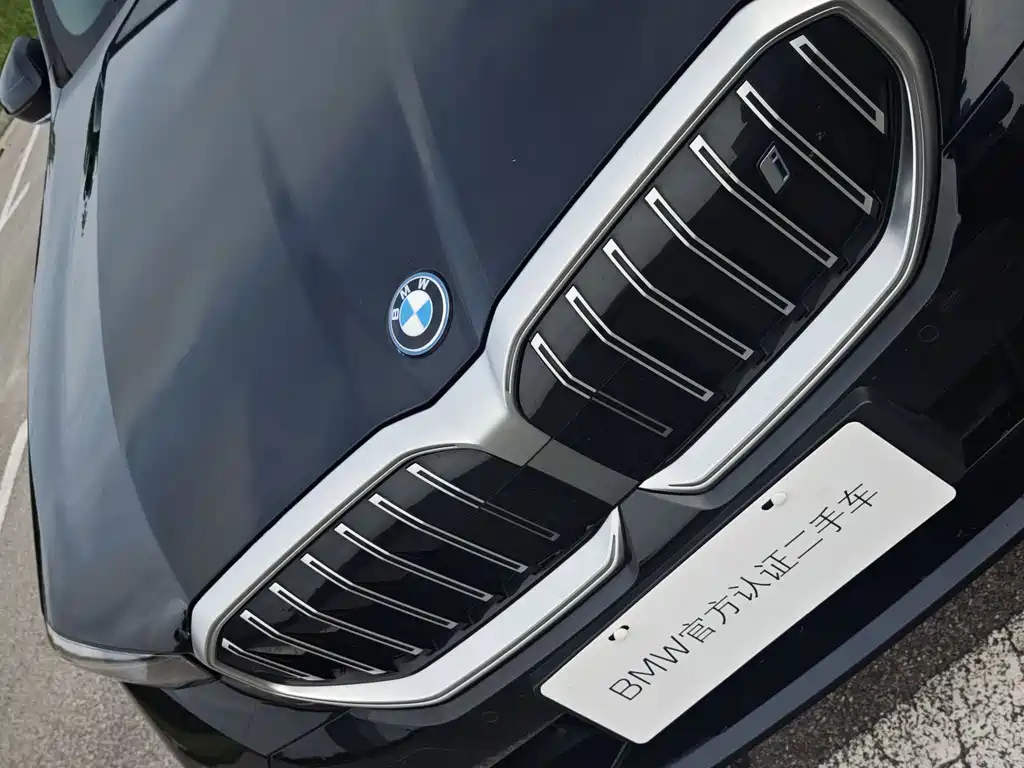 BMW i5 2024 — фото 10