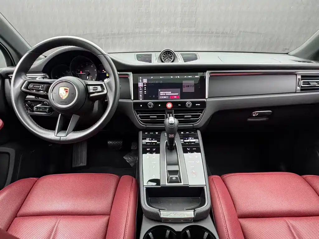 Porsche Macan 2024 — фото 13