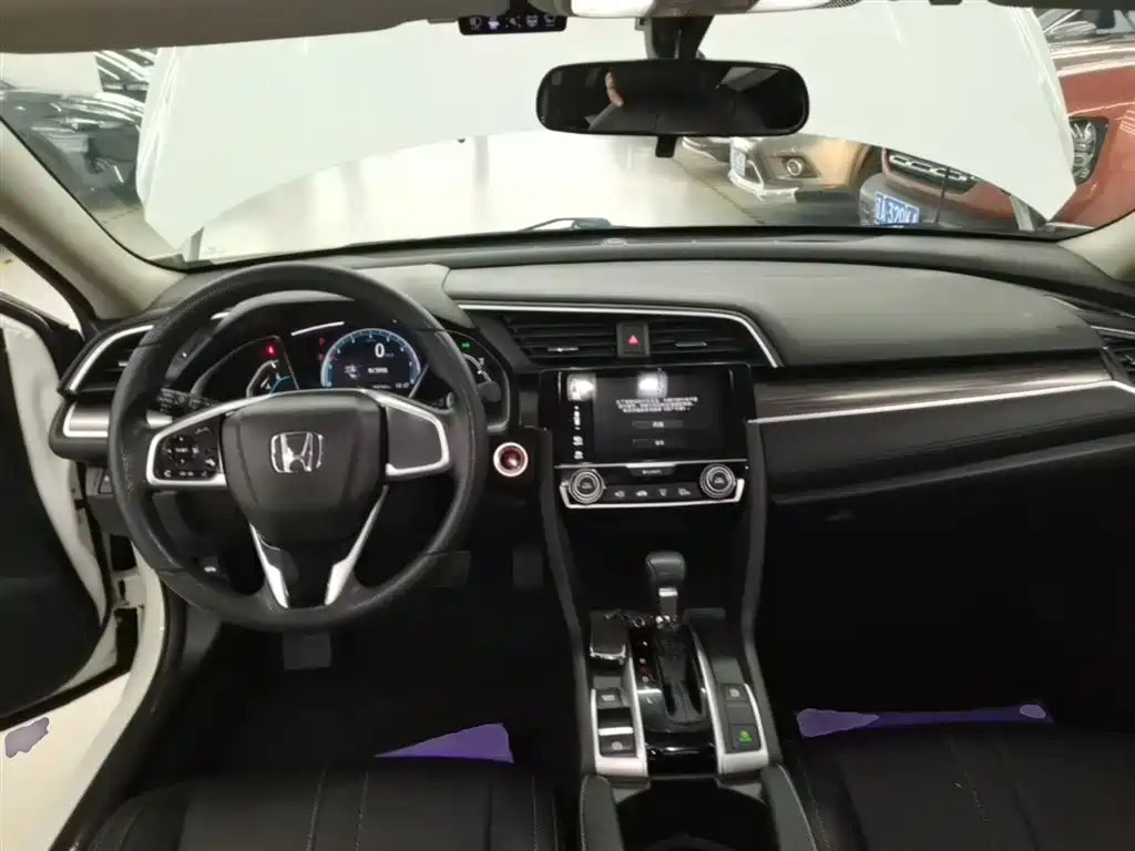 Honda Civic 2021 — фото 10