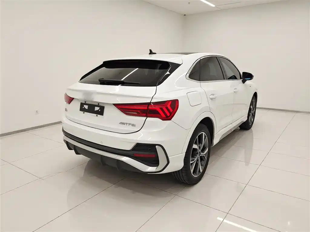 Audi Q3 Sportback 2021