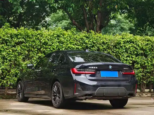 BMW 3 Series 2023