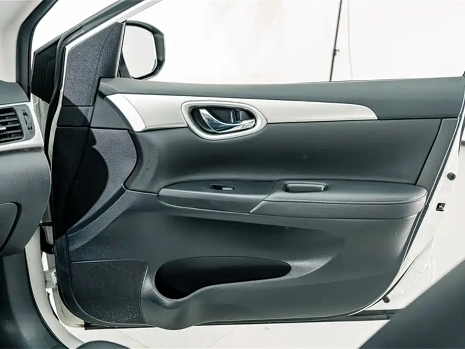 Nissan Sylphy 2021 — фото 13