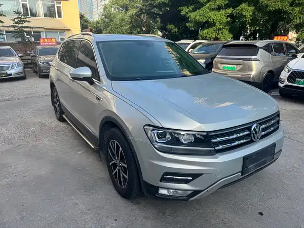 Volkswagen Tiguan L 2017