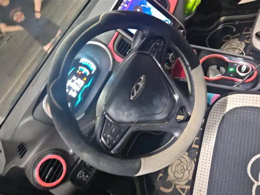 Chery QQ Little Ant 2019 — фото 15