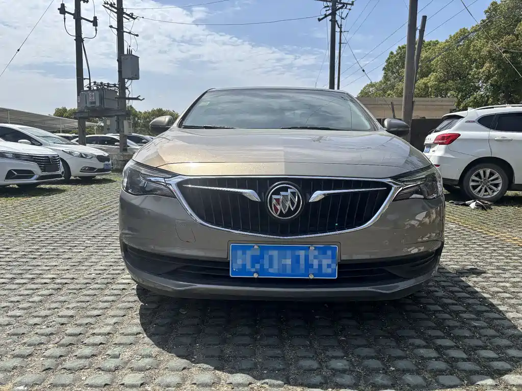 Buick Excelle 2018 — фото 2