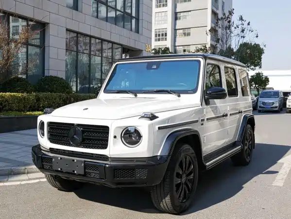 Mercedes-Benz G-Class 2024
