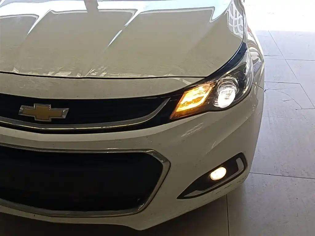 Chevrolet Malibu 2019 — фото 24