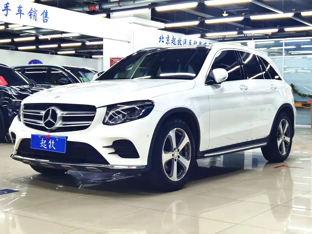 Mercedes-Benz GLC 2017 — фото 1