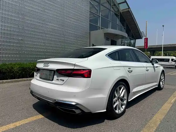 Audi A5 2024