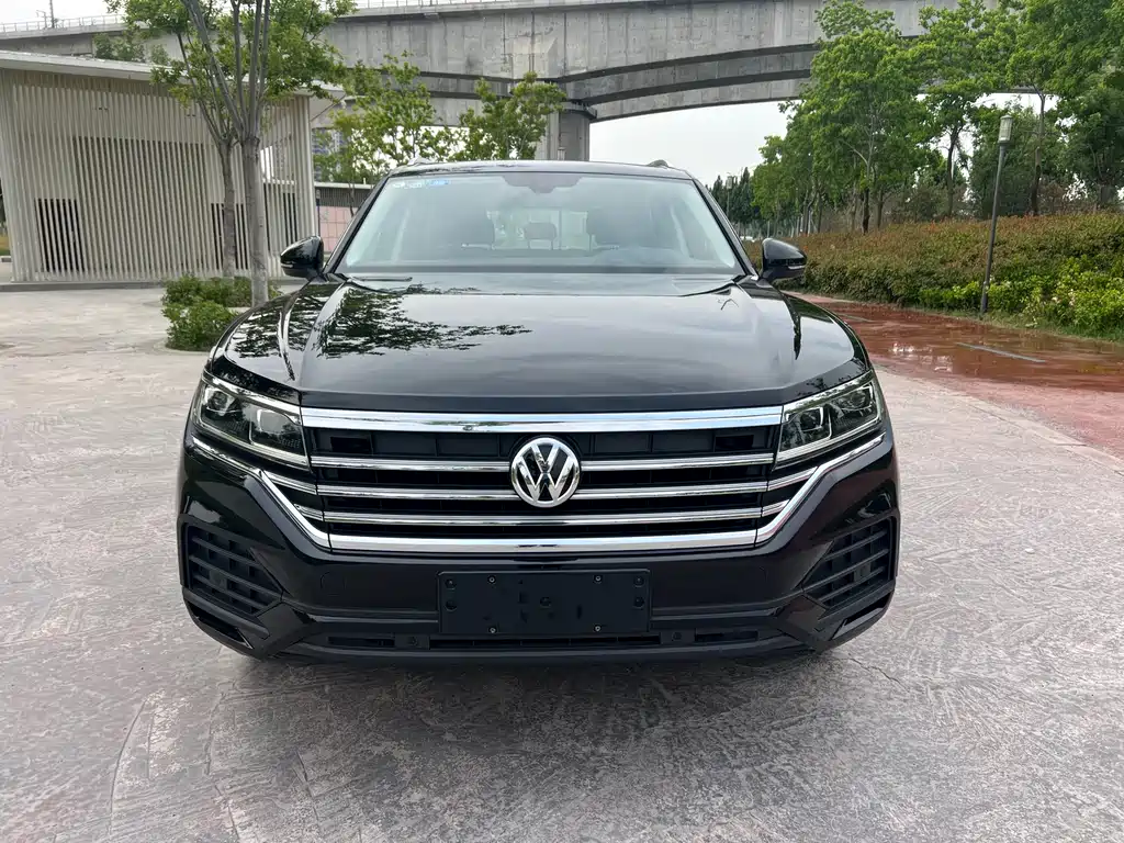 Volkswagen Touareg 2019 — фото 8