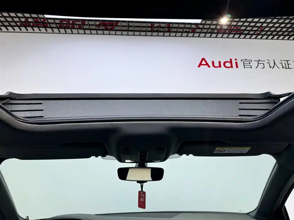 Audi Q3 2024 — фото 11