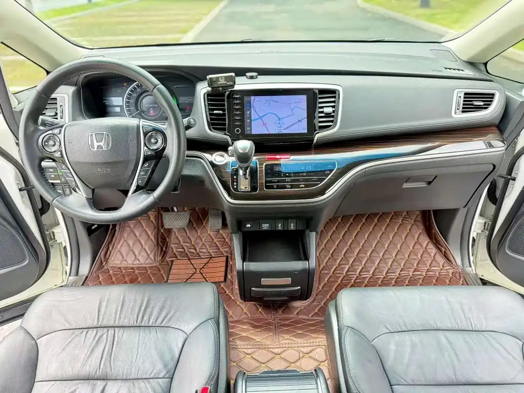 Honda Odyssey 2019 — фото 8