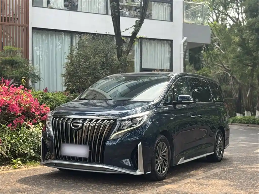 GAC Motor Trumpchi M8 2021 — фото 2