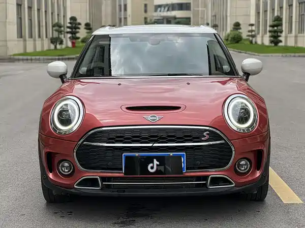 MINI Clubman 2022