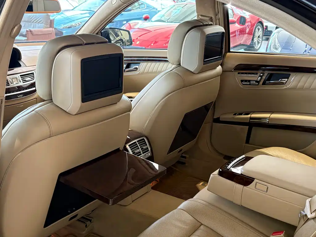 Mercedes-Benz S-Class 2010 — фото 24