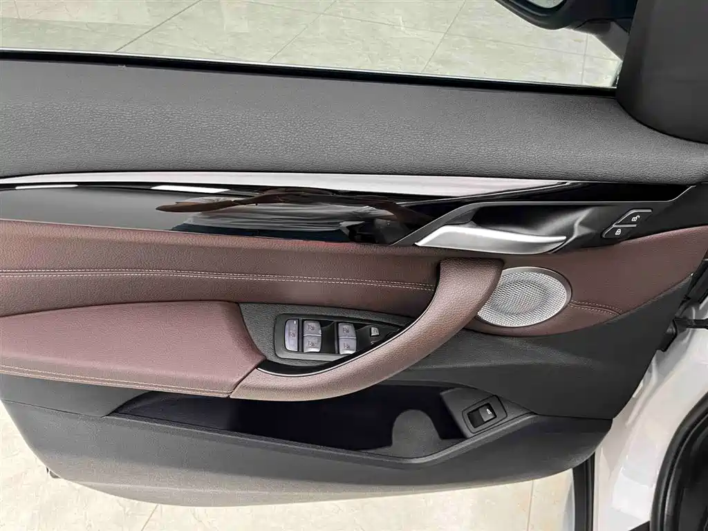 BMW X1 2022 — фото 10