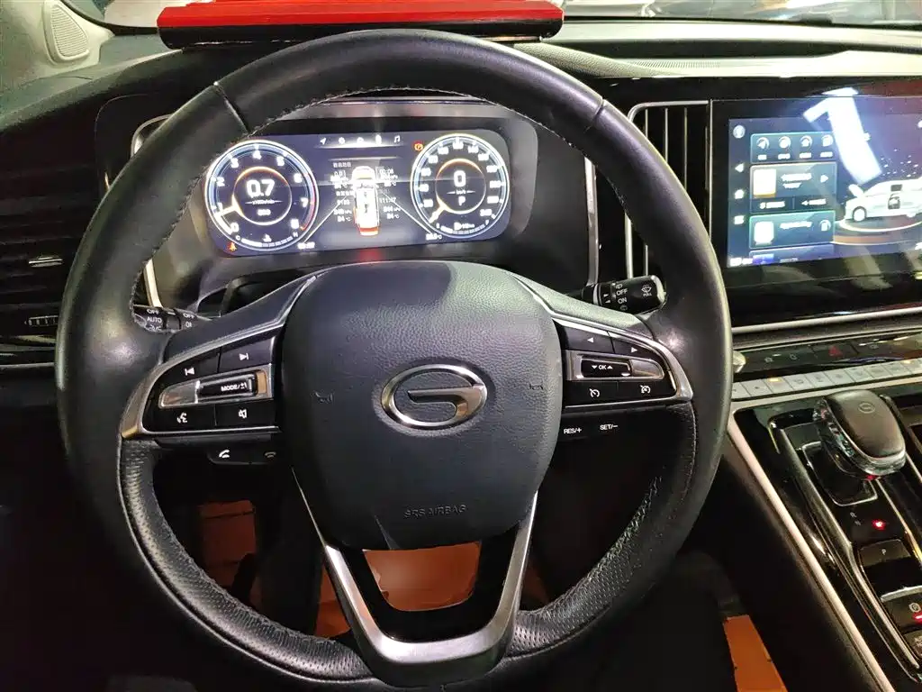 GAC Motor Trumpchi M8 2021 — фото 3
