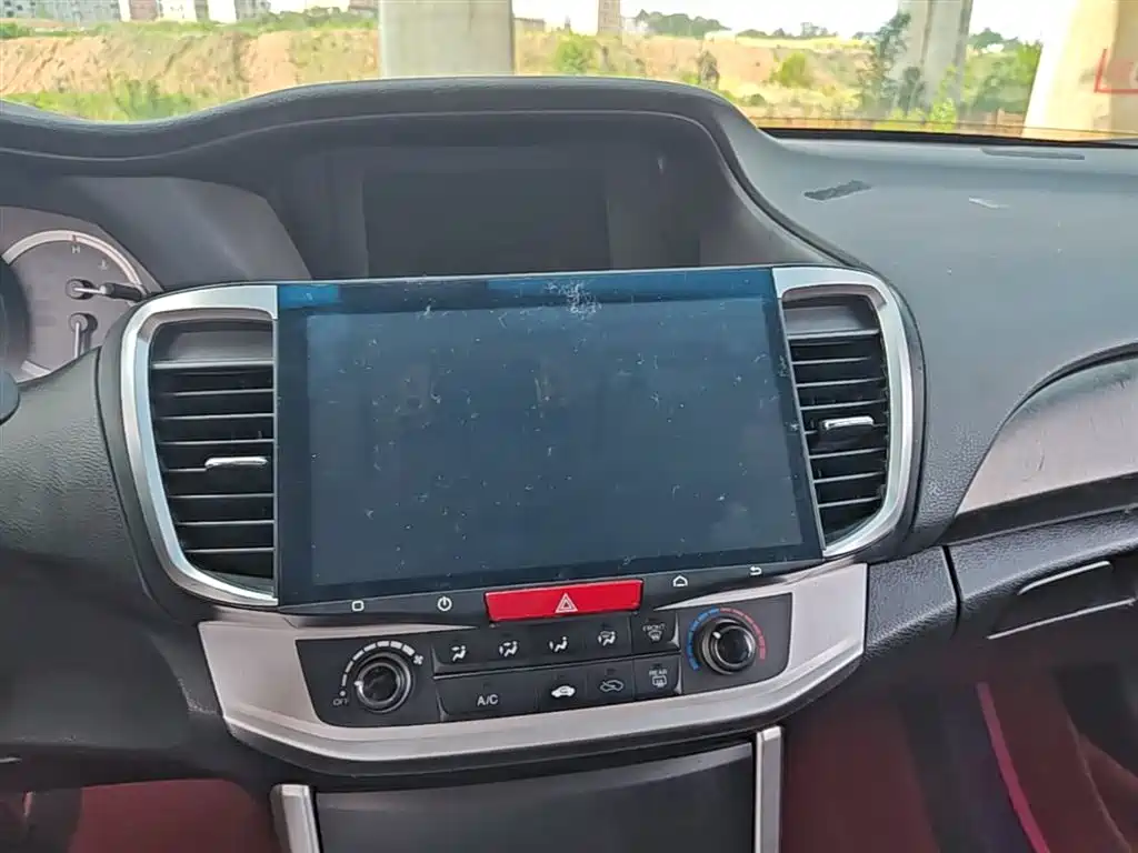 Honda Accord 2015 — фото 13